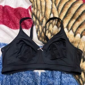 Cacique 44C Black Bra with Pink Accent